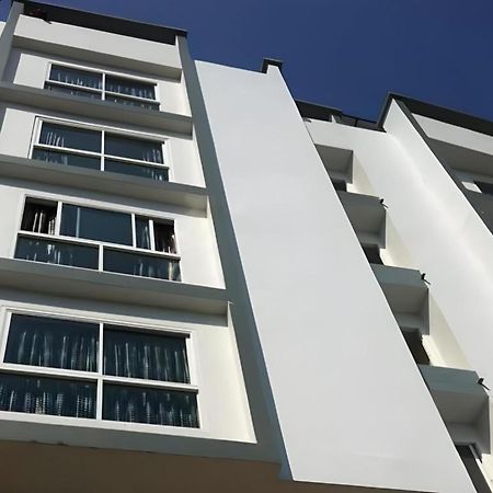 Buddy Place Банкок Екстериор снимка